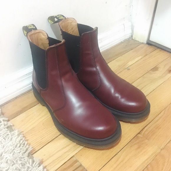 Dr Martens 2976 Leather - Cherry Red Smooth - Picture 1 of 4